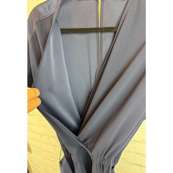 TRINA TURK blue wrap top belted short sleeve romper jumpsuit size 2 NWOT - Picture 7 of 10